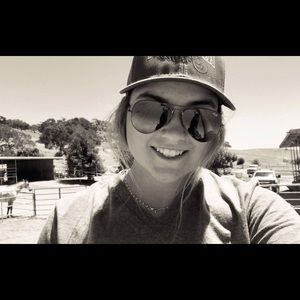 Meet your Posher, Beth